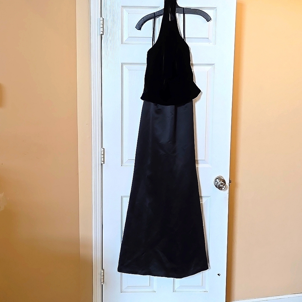 Woman's  Evening Gown